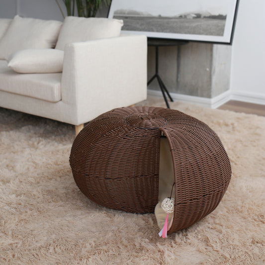 5269 Cozy Snail-Shaped Woven Semi-Enclosed Cat Bed