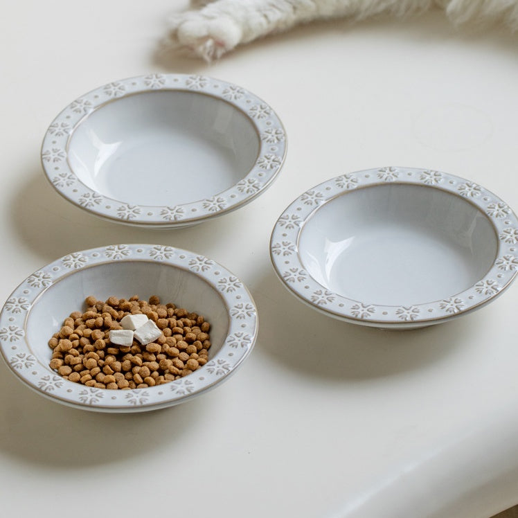 7345 Vintage Snowflake Embossed Ceramic Pet Bowl