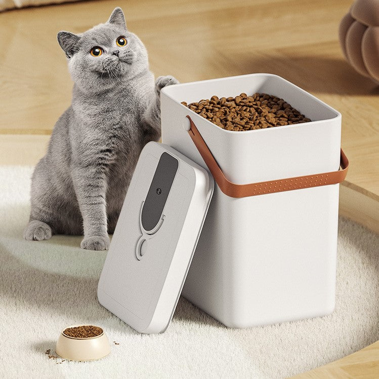 7167 The "FoodVac Buddy" - Keep Your Pet Food Fresh and Funky!