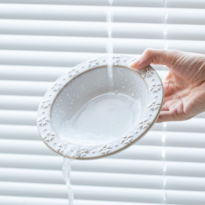 7345 Vintage Snowflake Embossed Ceramic Pet Bowl