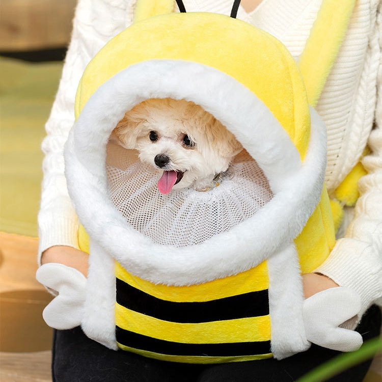 9216 Buzz-Worthy Dog Carrier - Keep Your Pup Cozy with Cute Bee Design