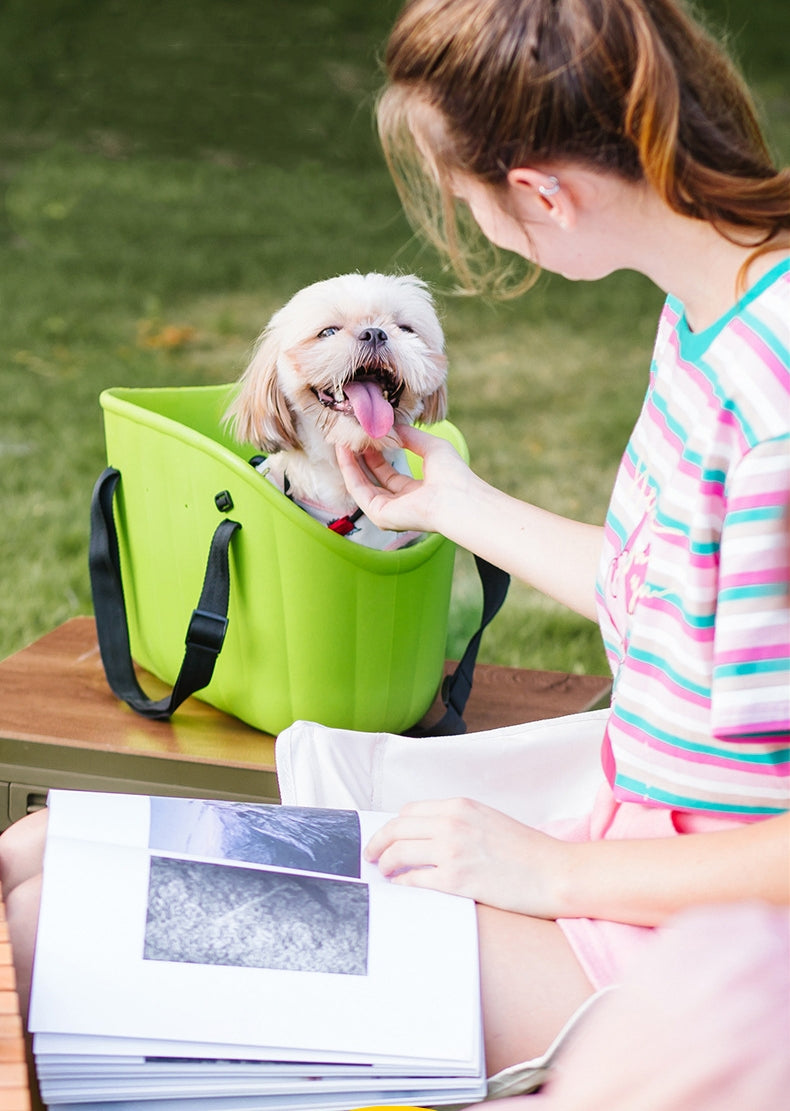 9203 Portable Pet Sling Carrier - Stylish and Comfortable for Your Furry Friend